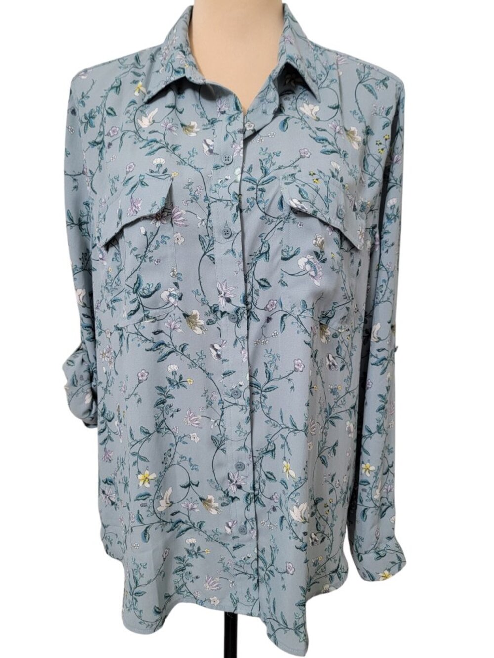 LOFT Size XL Gray-Blue Ditsy Floral Button Down Utility Blouse